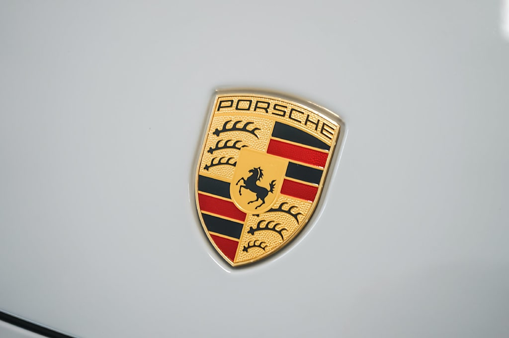 Thumbnail: 2023 Porsche Panamera - 27