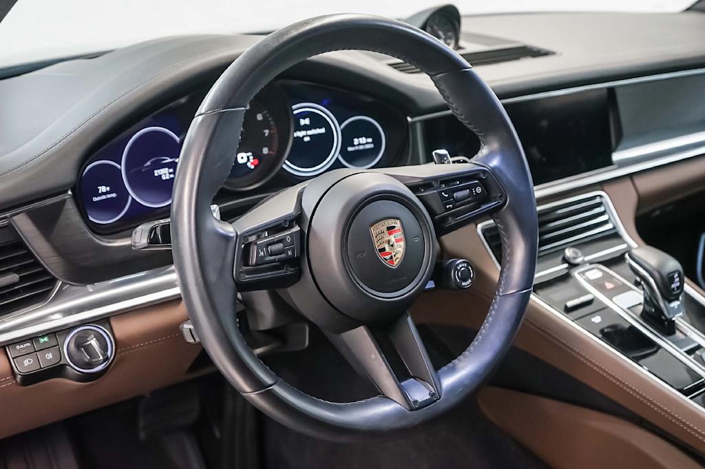 Thumbnail: 2023 Porsche Panamera - 2