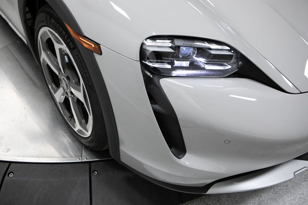 Thumbnail: 2024 Porsche Taycan - 20