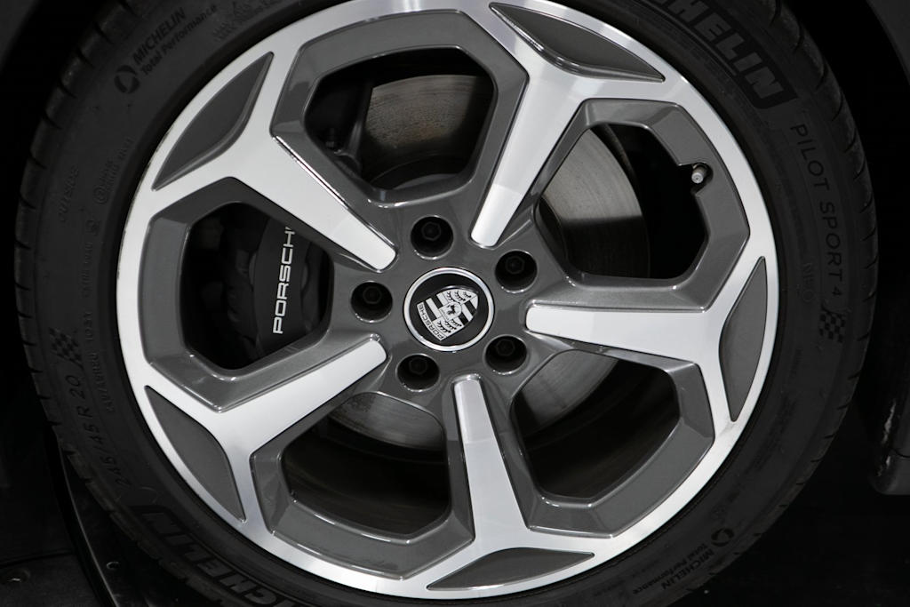 Thumbnail: 2024 Porsche Taycan - 13