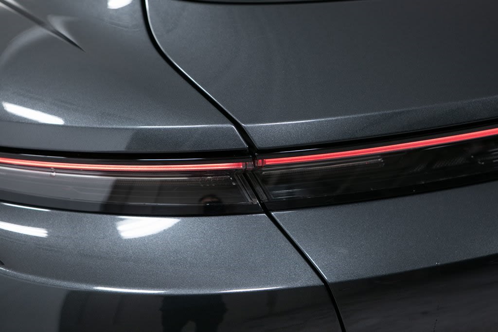 Thumbnail: 2022 Porsche Taycan - 37