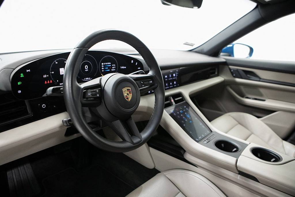 Thumbnail: 2023 Porsche Taycan - 2