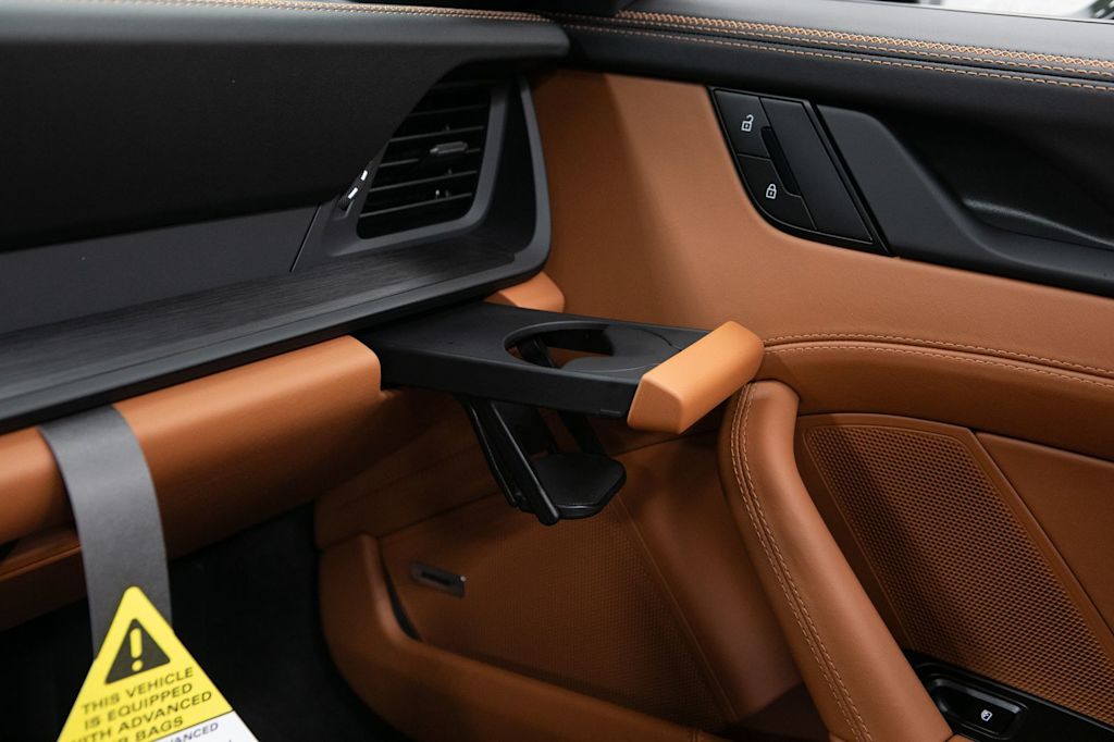Thumbnail: 2026 Porsche 911 - 28