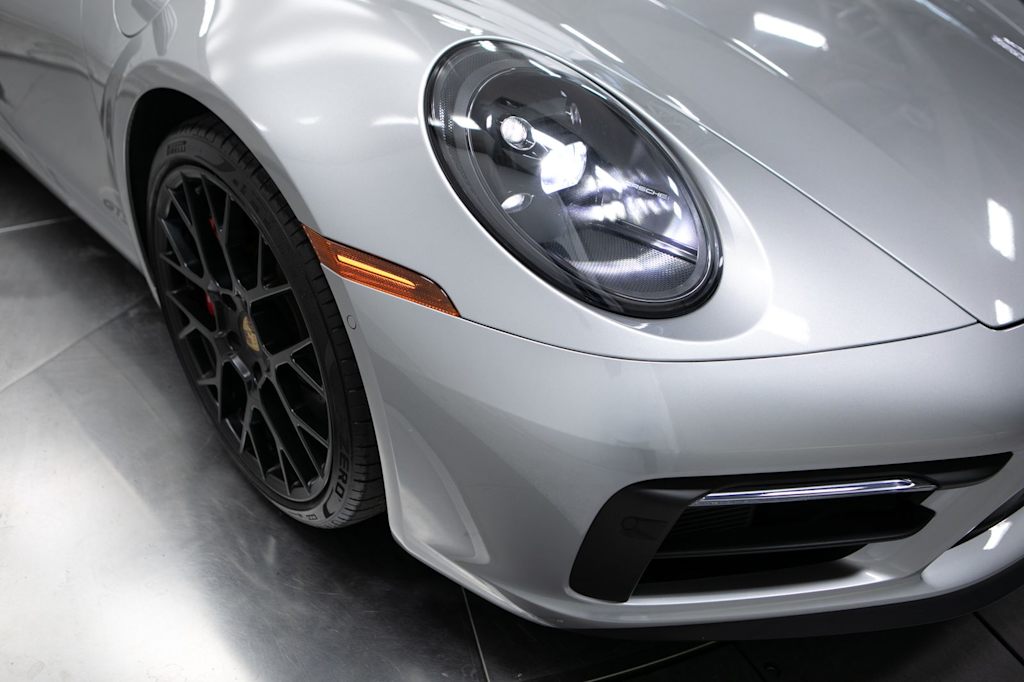 Thumbnail: 2022 Porsche 911 - 19