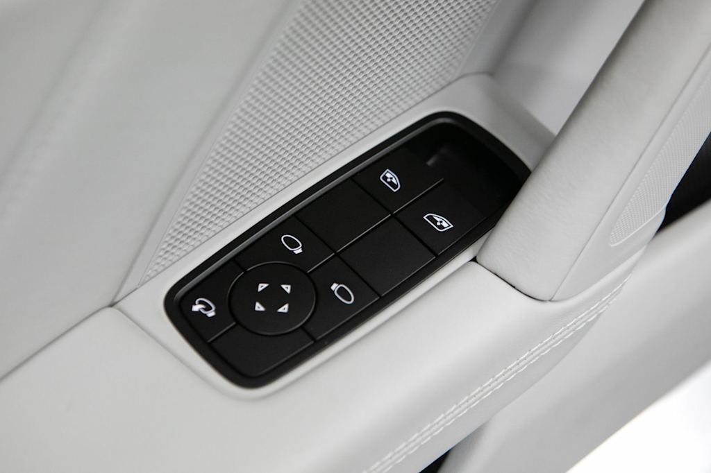 Thumbnail: 2024 Porsche 911 - 21
