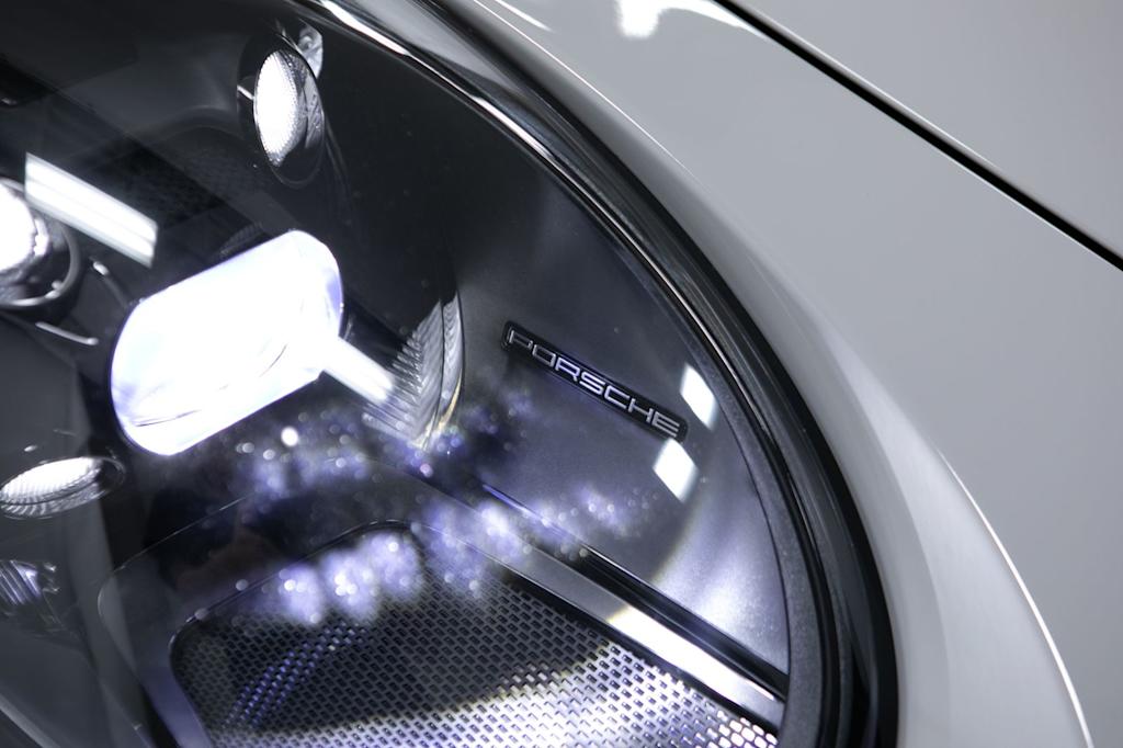 Thumbnail: 2024 Porsche 911 - 11