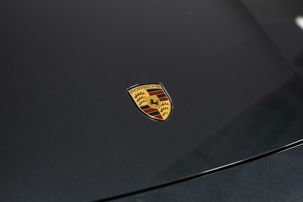 Thumbnail: 2023 Porsche Taycan - 22