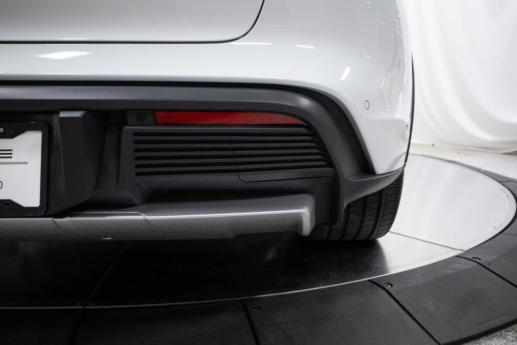 Thumbnail: 2025 Porsche Taycan - 11