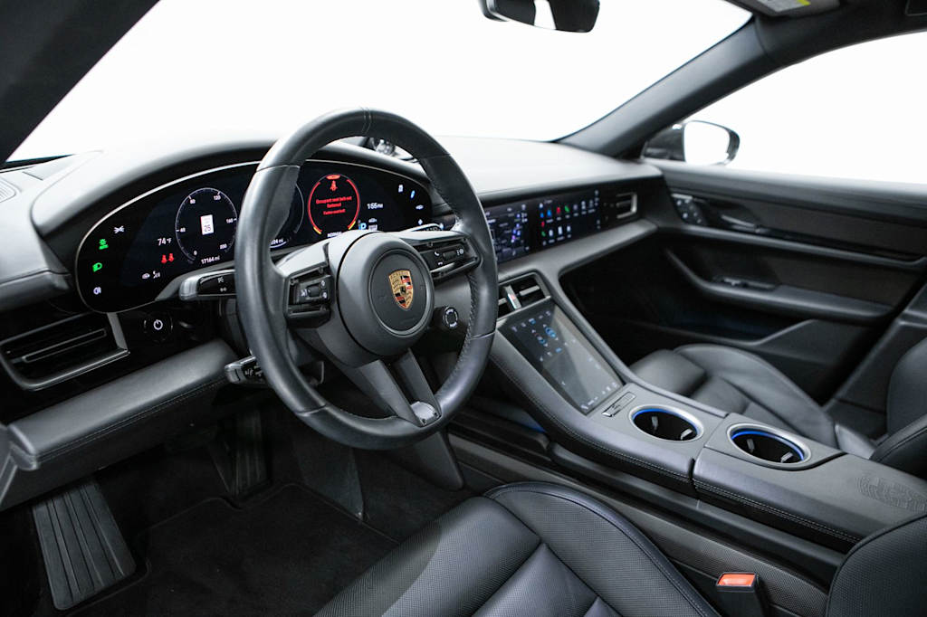 Thumbnail: 2023 Porsche Taycan - 2
