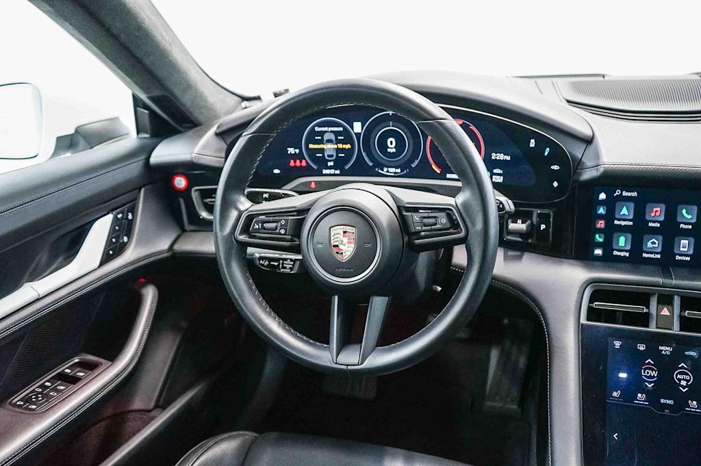 Thumbnail: 2023 Porsche Taycan - 13