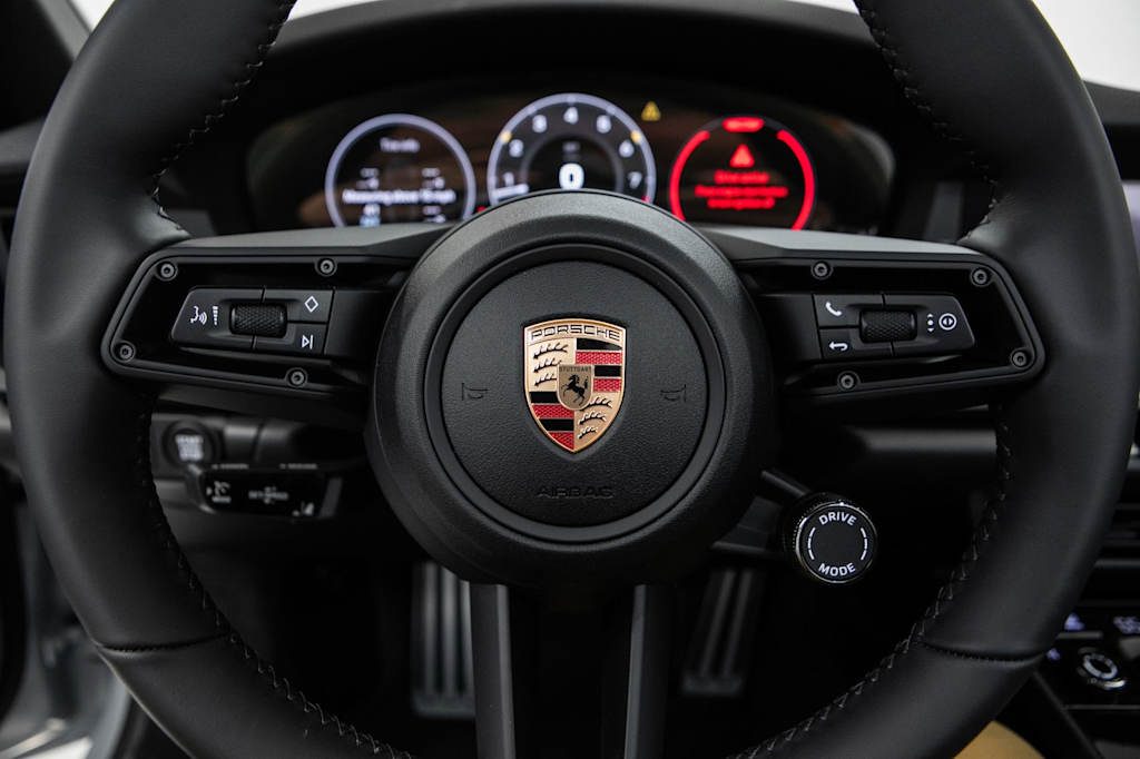 Thumbnail: 2026 Porsche 911 - 11
