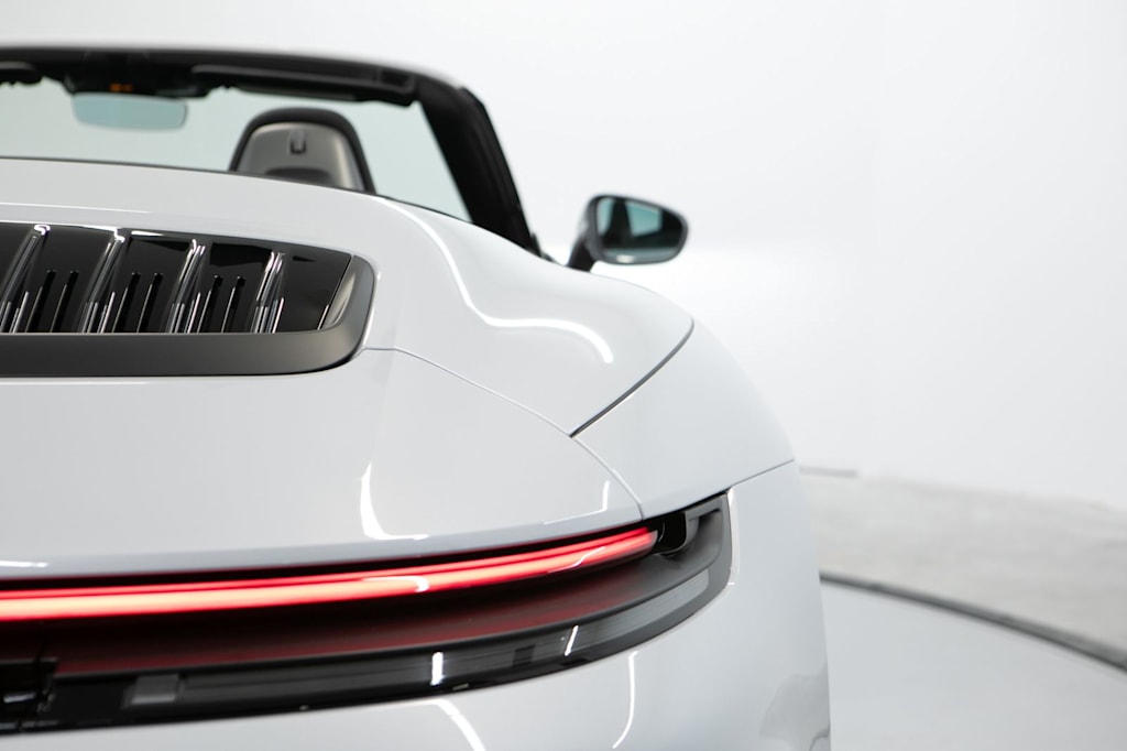 Thumbnail: 2026 Porsche 911 - 33