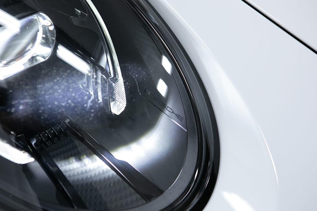 Thumbnail: 2025 Porsche 911 - 19