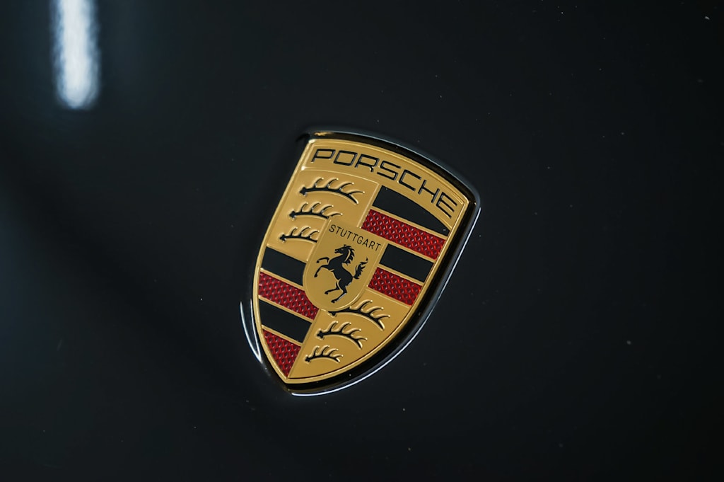 Thumbnail: 2025 Porsche 911 - 6
