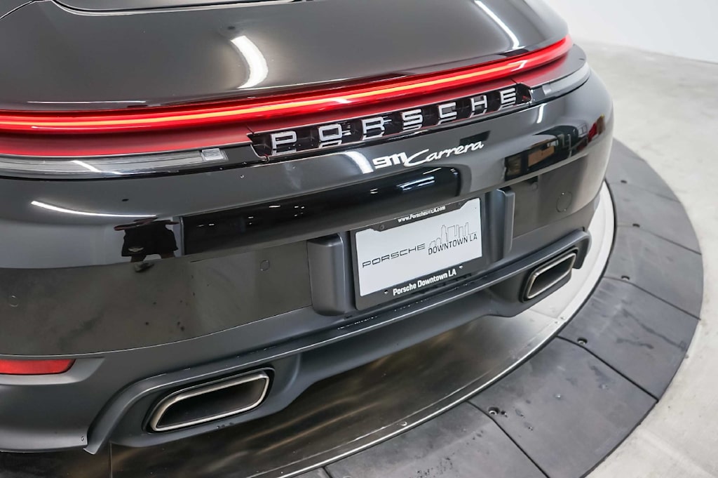 Thumbnail: 2025 Porsche 911 - 21