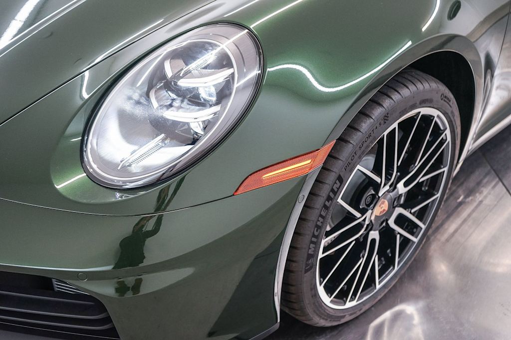 Thumbnail: 2026 Porsche 911 - 23