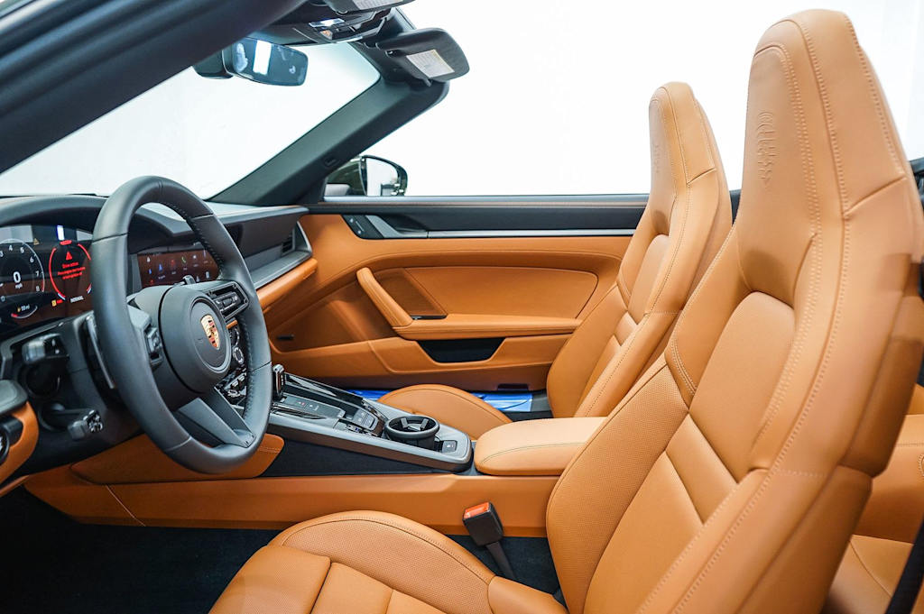 Thumbnail: 2026 Porsche 911 - 24