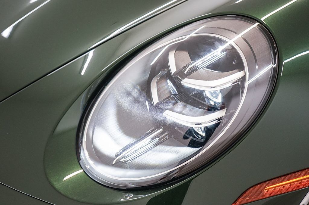 Thumbnail: 2026 Porsche 911 - 22
