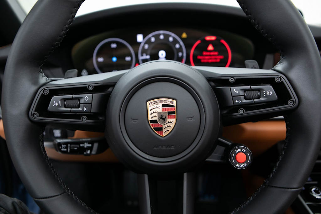 Thumbnail: 2026 Porsche 911 - 14