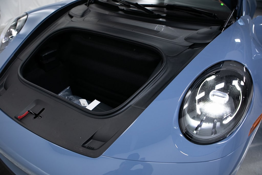 Thumbnail: 2026 Porsche 911 - 27