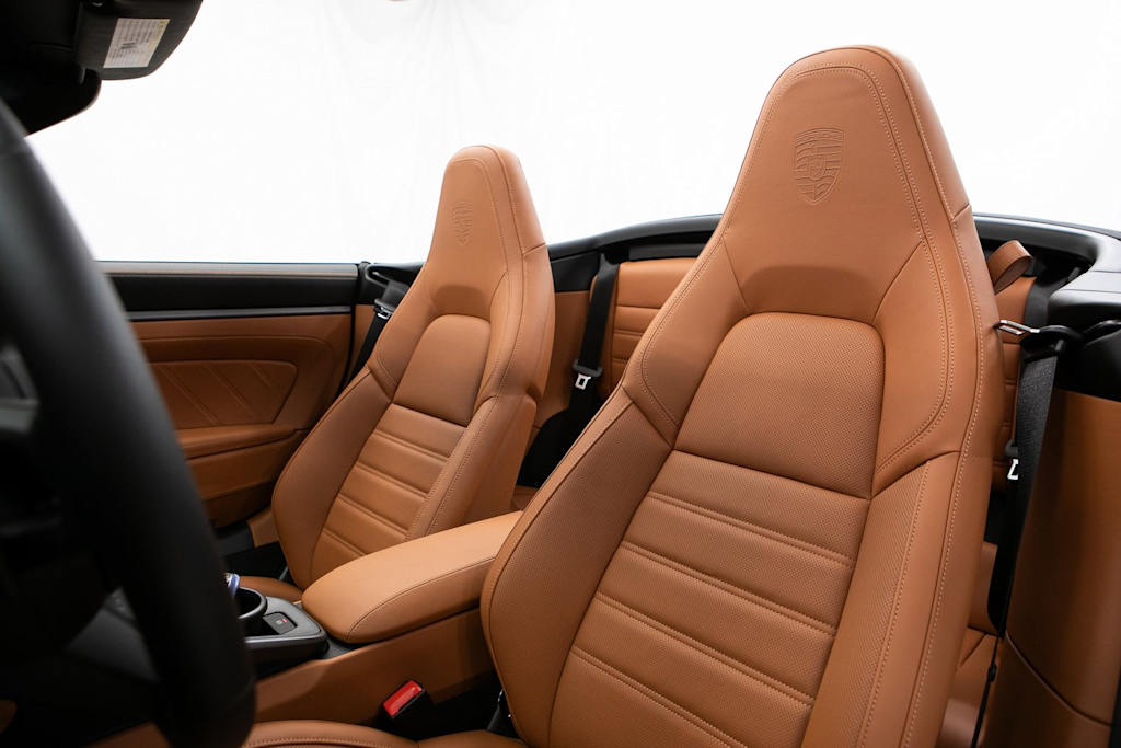 Thumbnail: 2026 Porsche 911 - 9