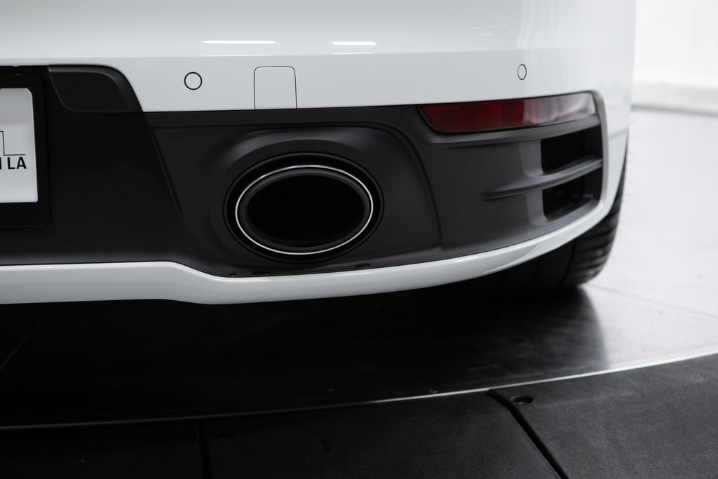 2024 Porsche 911 Carrera S 41