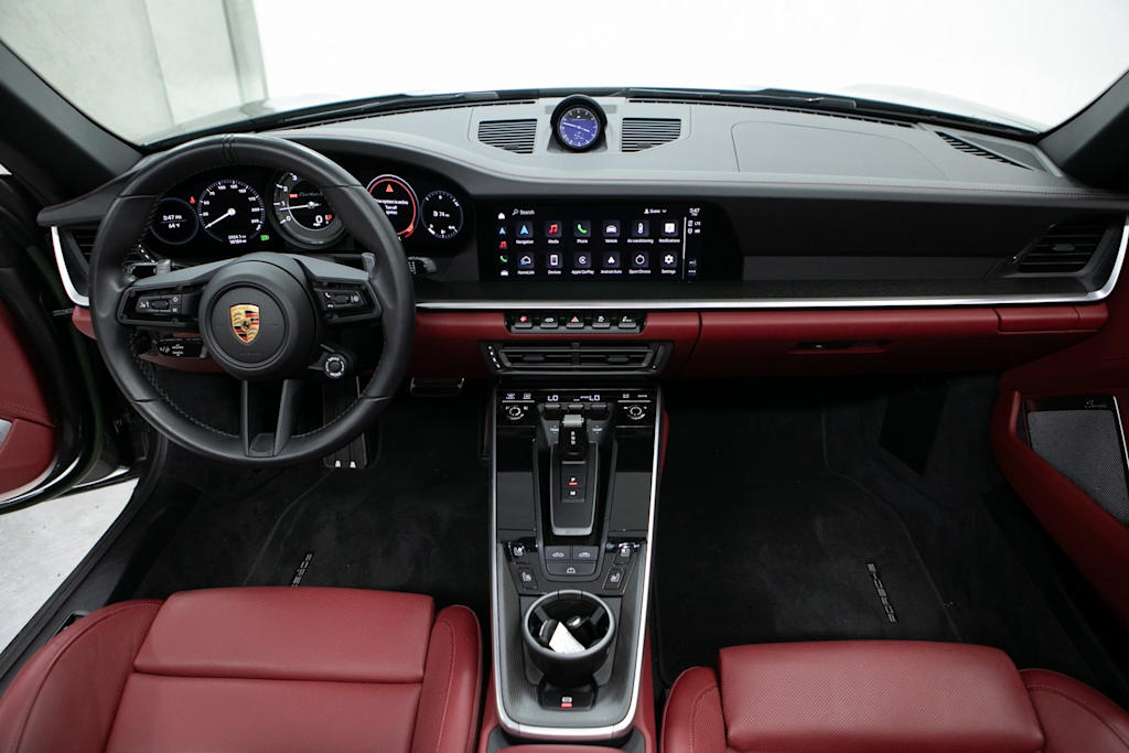 Thumbnail: 2023 Porsche 911 - 6