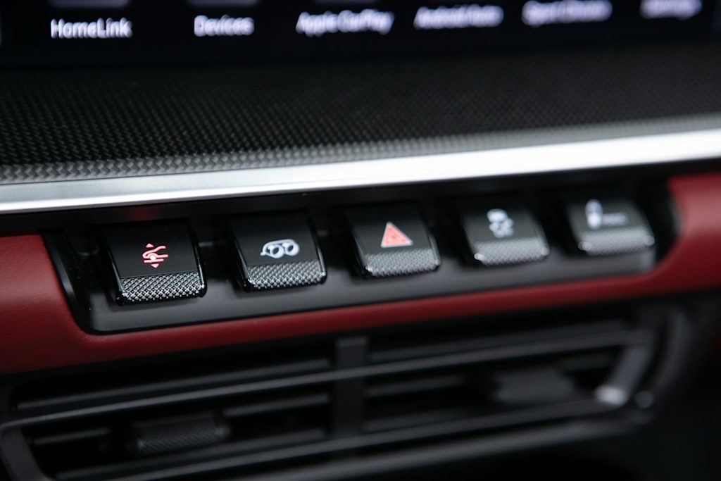 Thumbnail: 2023 Porsche 911 - 19