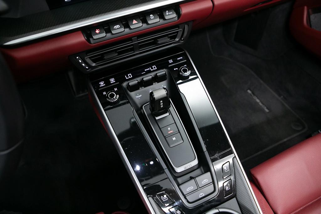 Thumbnail: 2023 Porsche 911 - 11