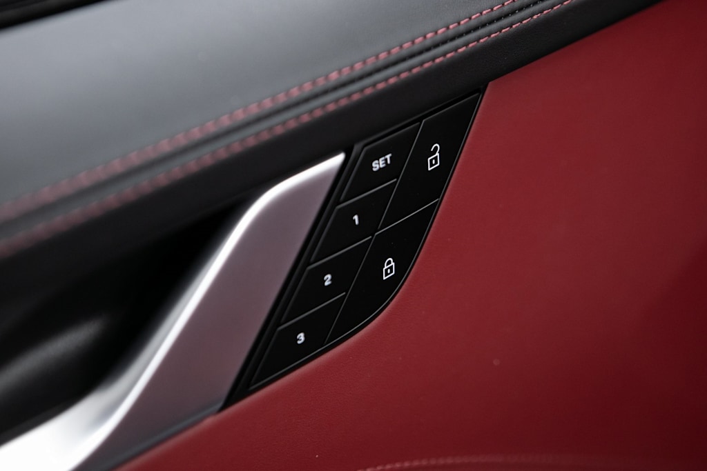 Thumbnail: 2023 Porsche 911 - 17