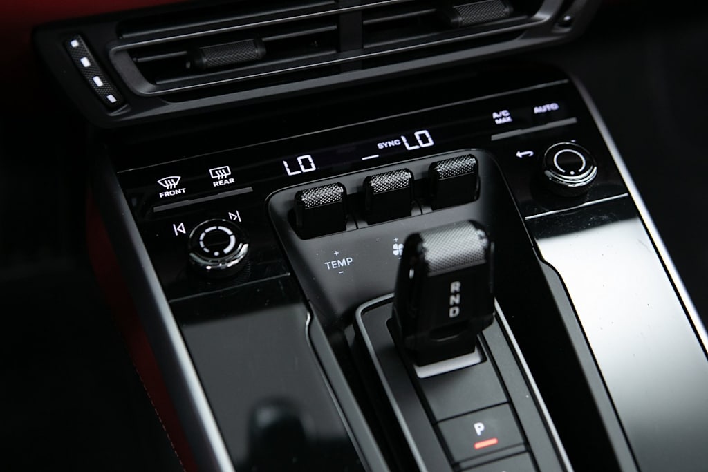 Thumbnail: 2023 Porsche 911 - 20