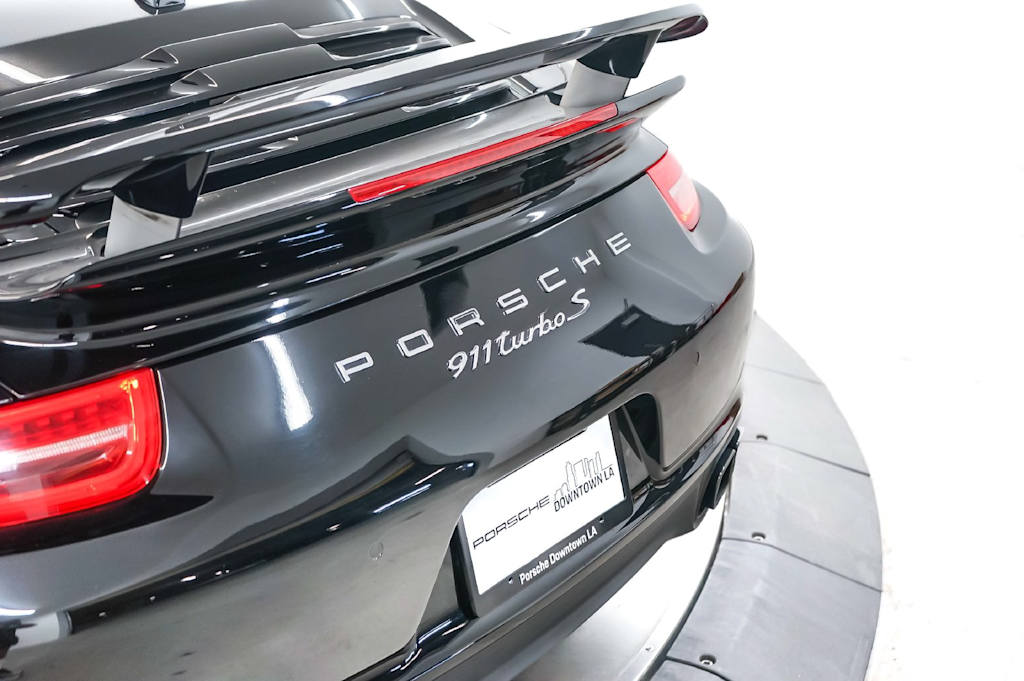 Thumbnail: 2015 Porsche 911 - 7