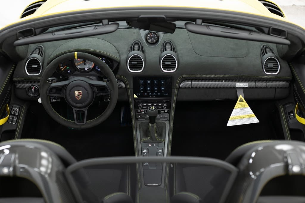 Thumbnail: 2025 Porsche 718 Boxster - 7