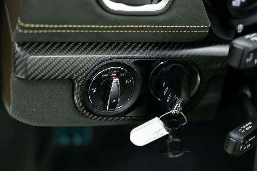 Thumbnail: 2025 Porsche 718 Boxster - 17