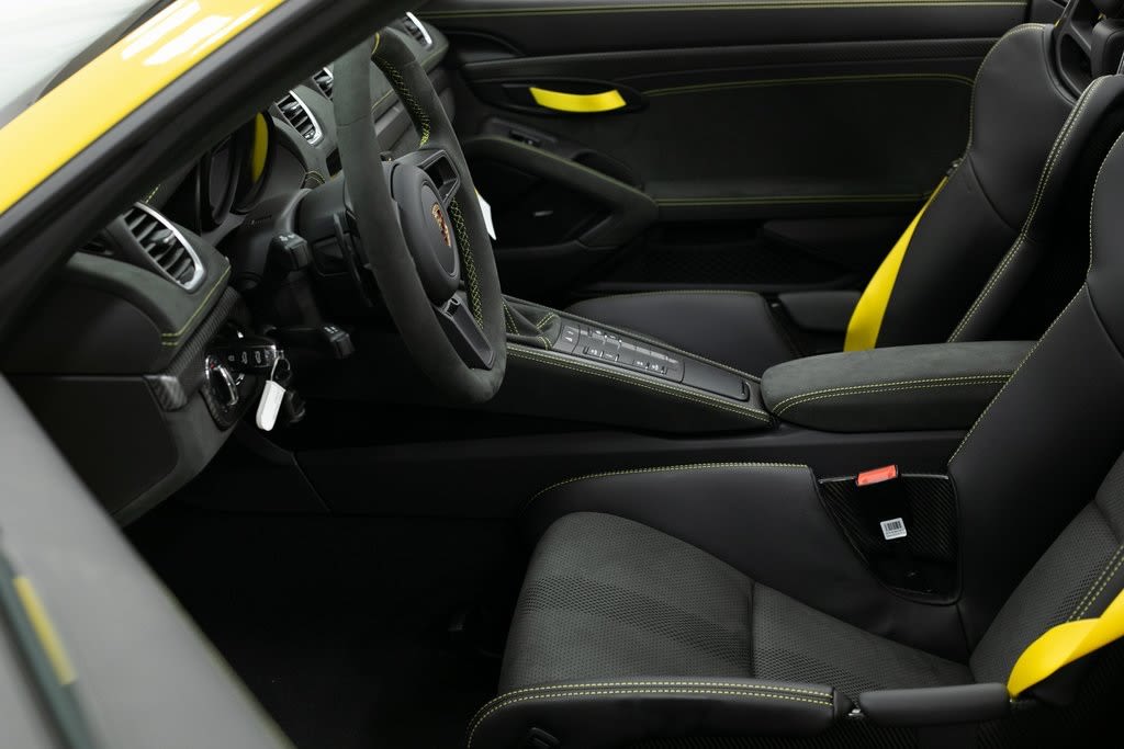 Thumbnail: 2025 Porsche 718 Boxster - 8