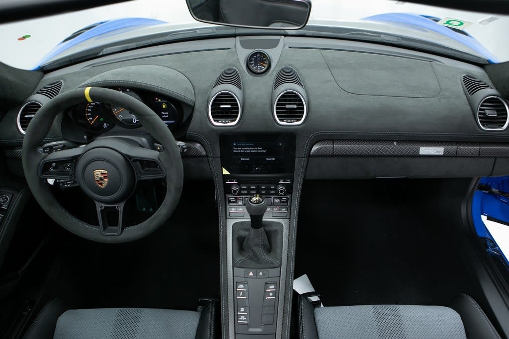 Thumbnail: 2025 Porsche 718 Boxster - 12