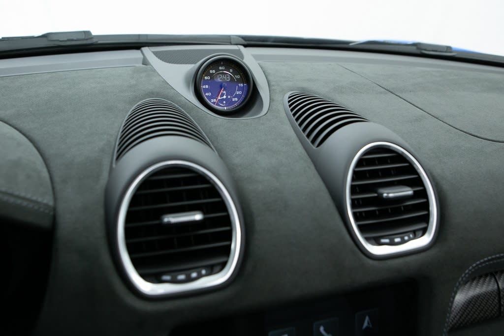 Thumbnail: 2025 Porsche 718 Boxster - 26