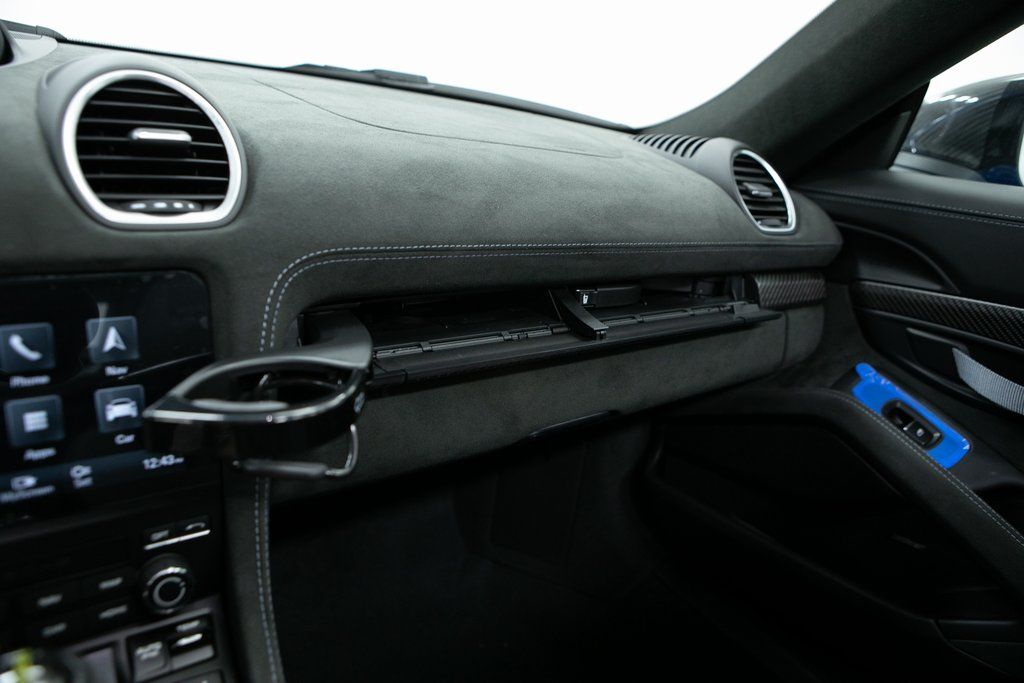 Thumbnail: 2025 Porsche 718 Boxster - 25