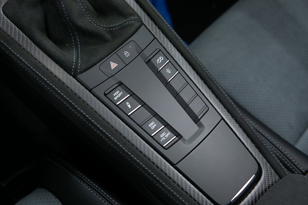 Thumbnail: 2025 Porsche 718 Boxster - 22