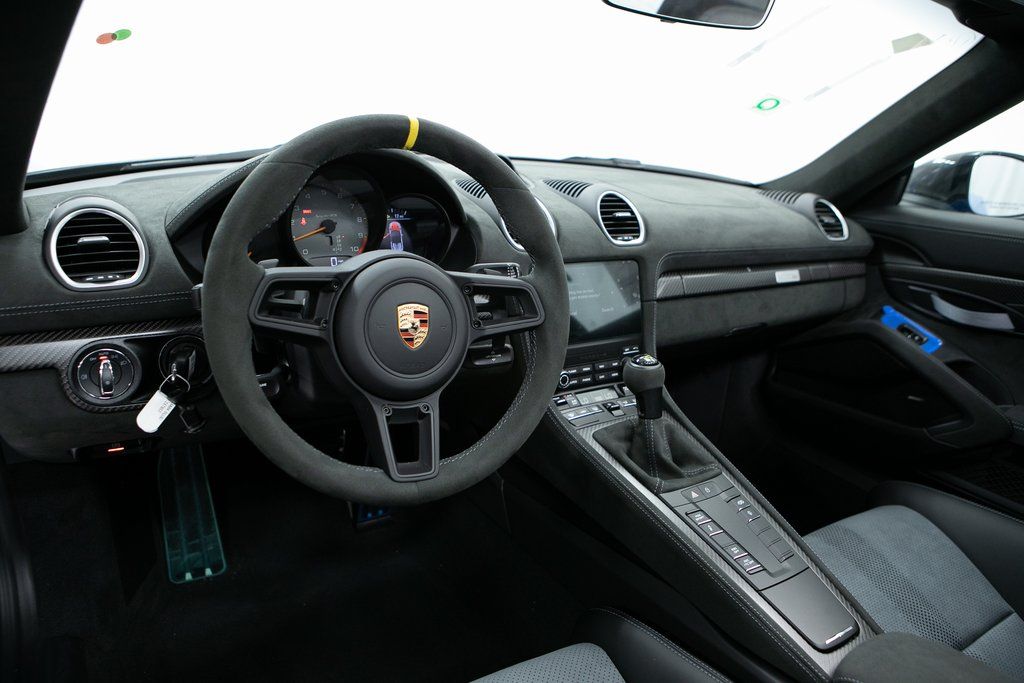 Thumbnail: 2025 Porsche 718 Boxster - 2