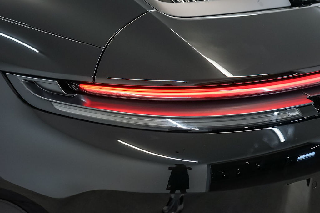 Thumbnail: 2026 Porsche 911 - 19