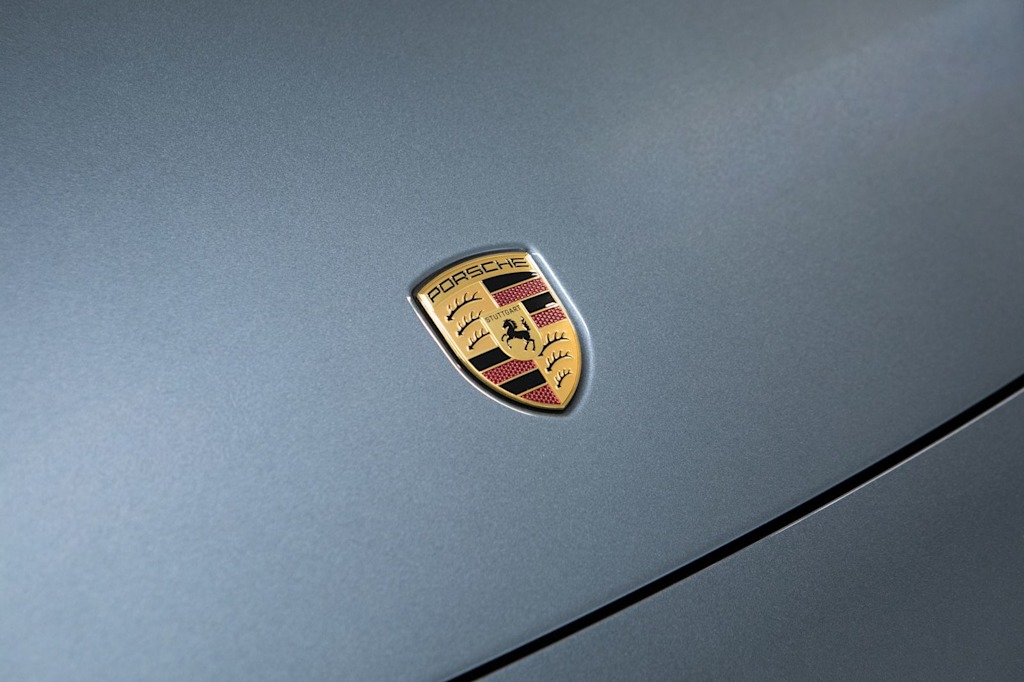 Thumbnail: 2026 Porsche 911 - 21