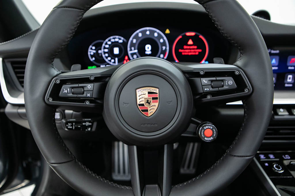 Thumbnail: 2026 Porsche 911 - 11
