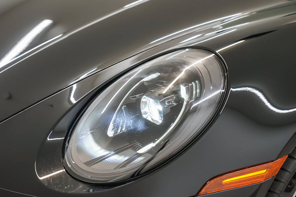 Thumbnail: 2026 Porsche 911 - 23