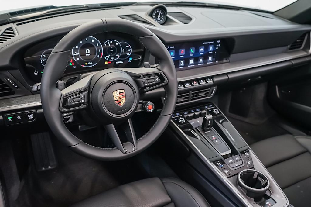 Thumbnail: 2026 Porsche 911 - 7