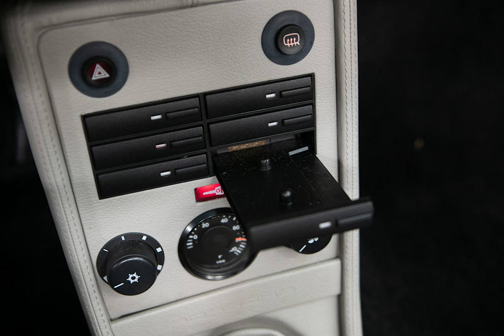 Thumbnail: 1989 Porsche 911 - 28