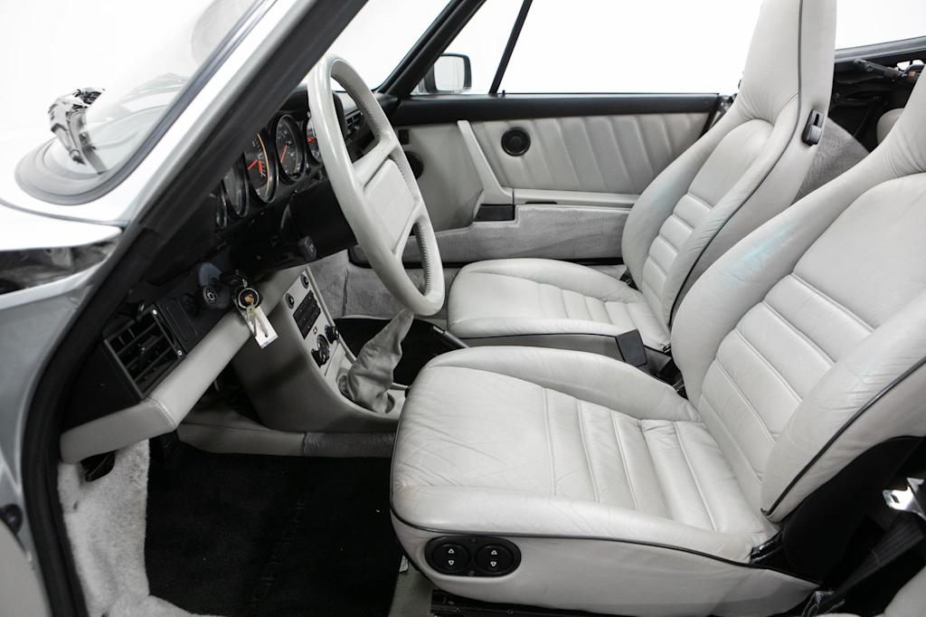 Thumbnail: 1989 Porsche 911 - 8