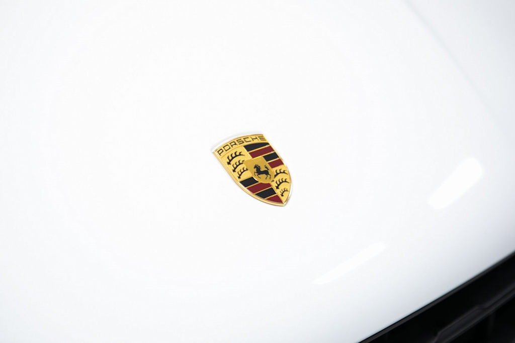 Thumbnail: 2022 Porsche Macan - 33