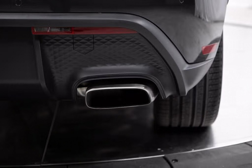 Thumbnail: 2025 Porsche Macan - 36