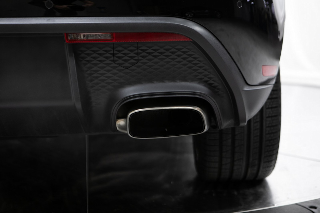 Thumbnail: 2025 Porsche Macan - 36